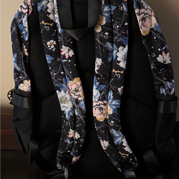 Floral Black Backpack - Picture 2 of 3